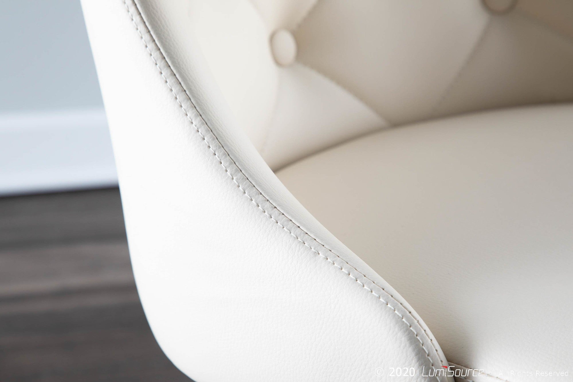 Giovanni Chair - Walnut Wood, Ivory Cream PU