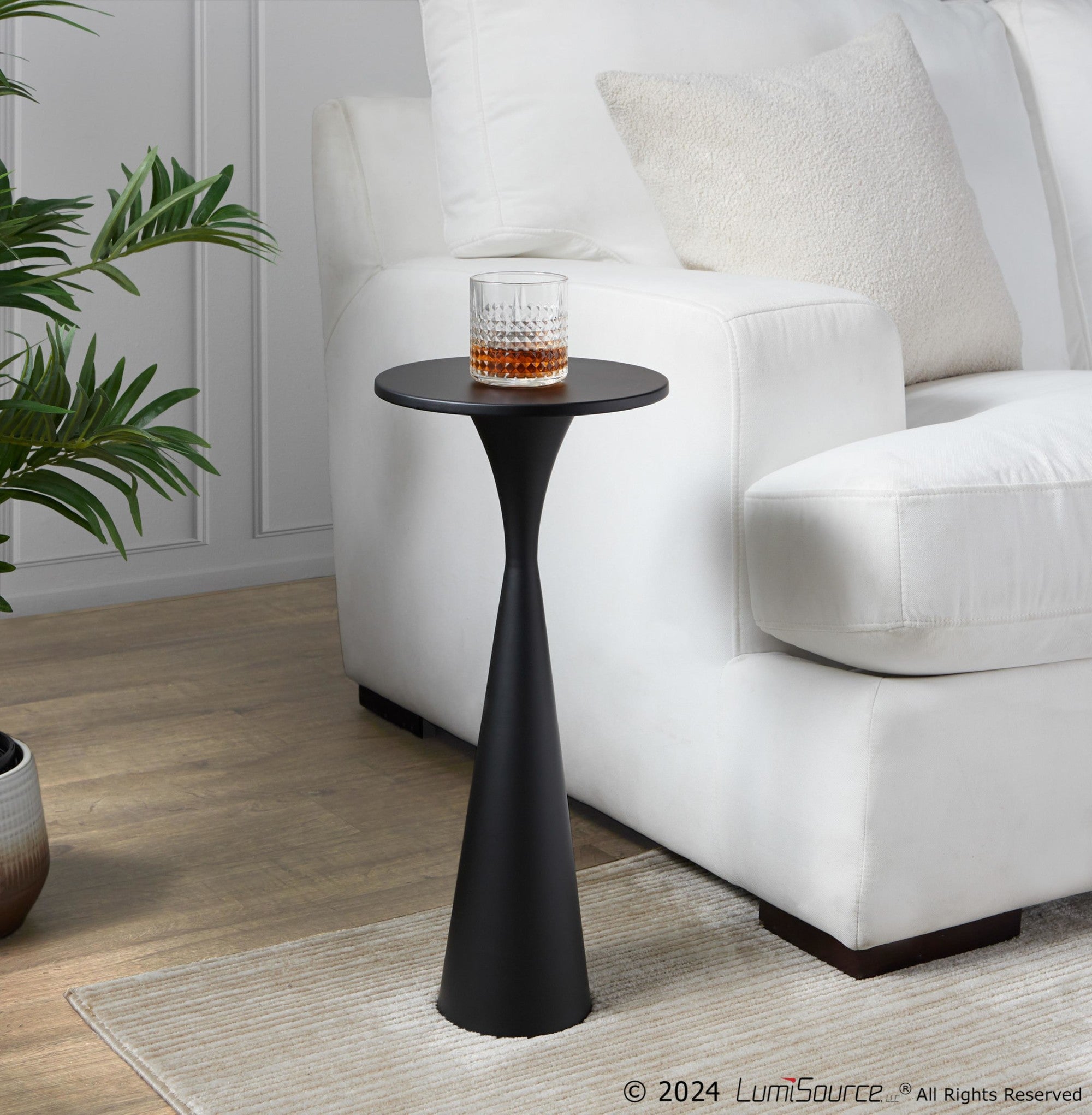 Gemma 22" Metal Side Table - Matte Black