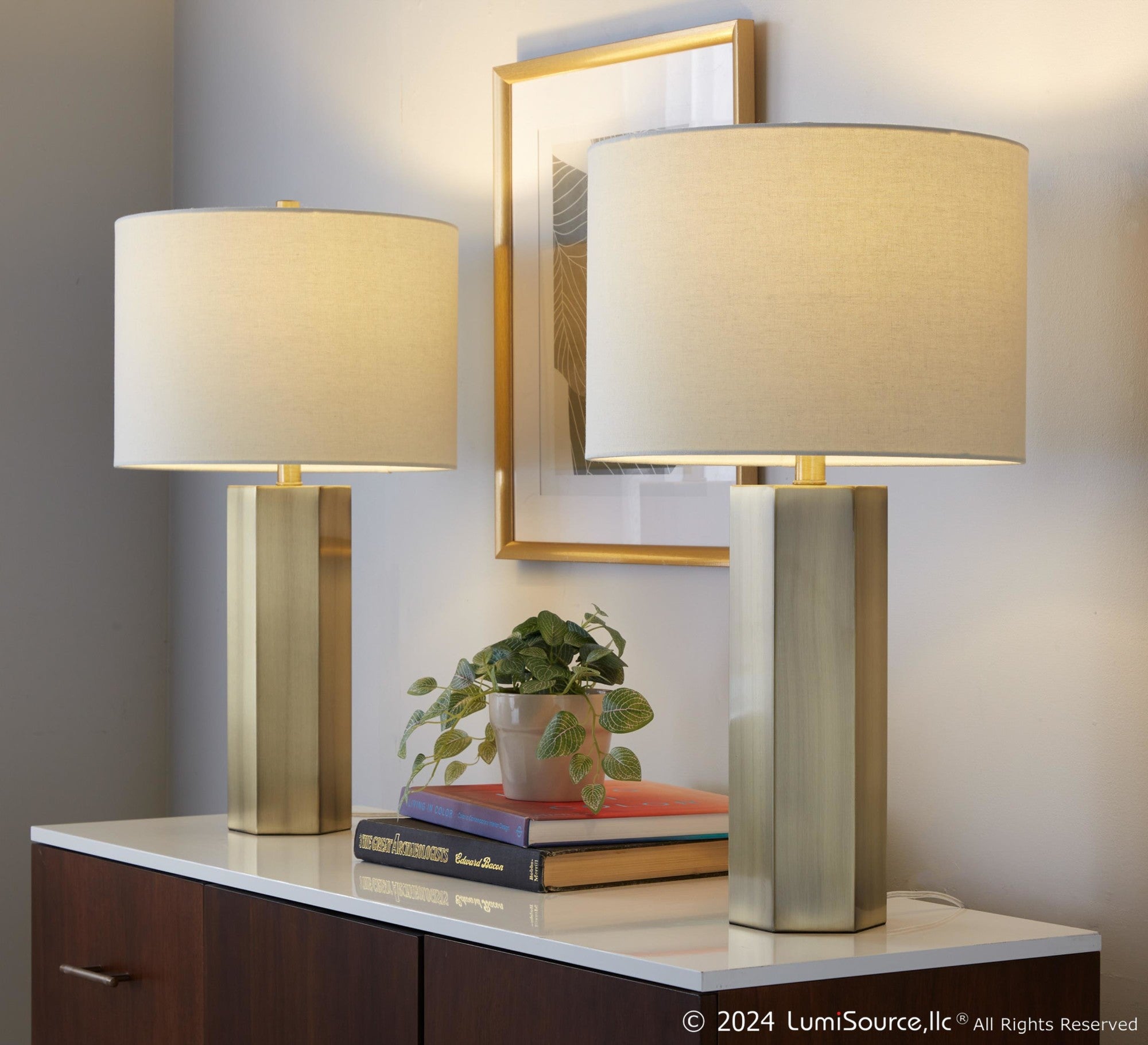 Huit 26" Metal Table Lamp - Set of 2 - Antique Brass, White Linen