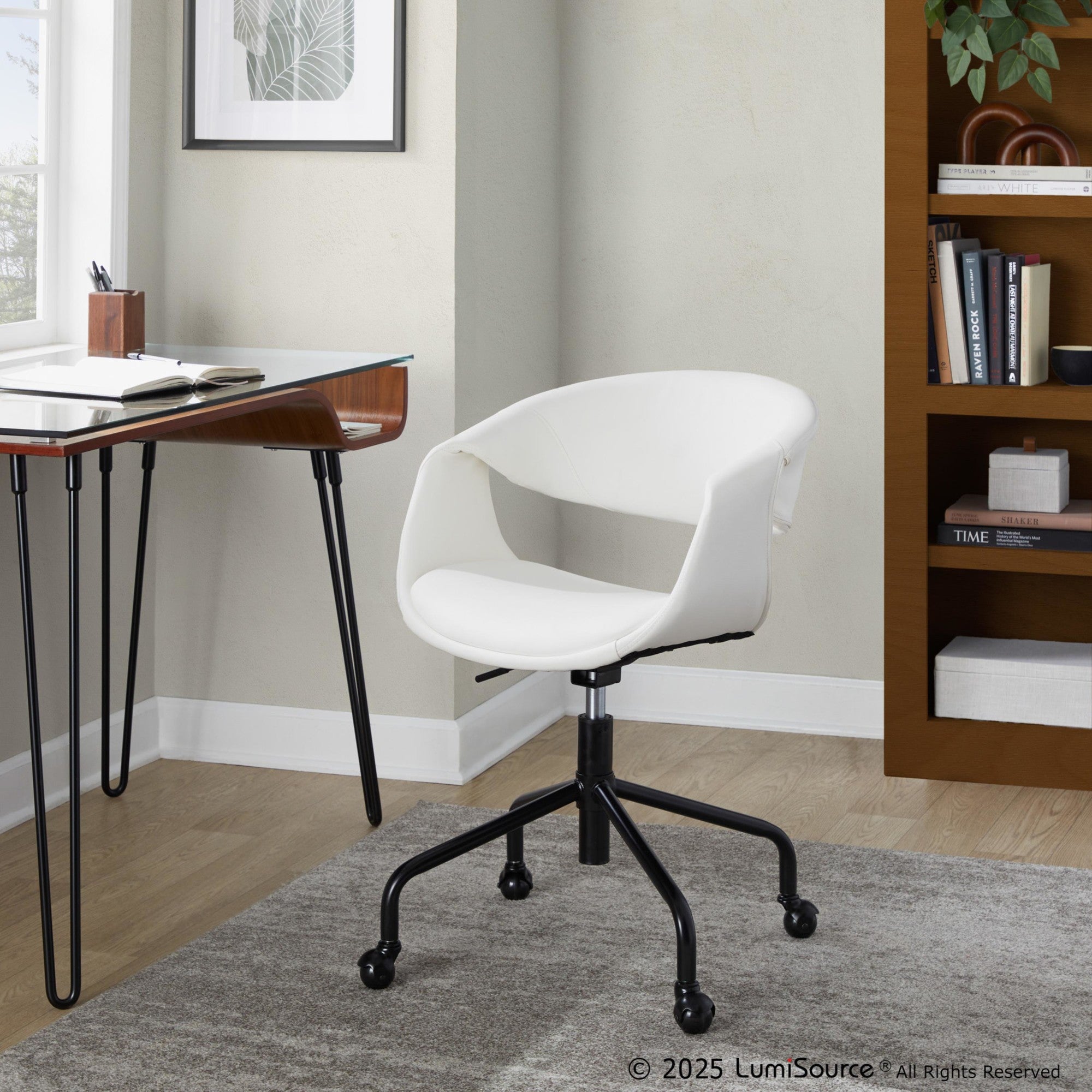 Curvo Upholstered 4-star Task Chair - Black Metal, White PU