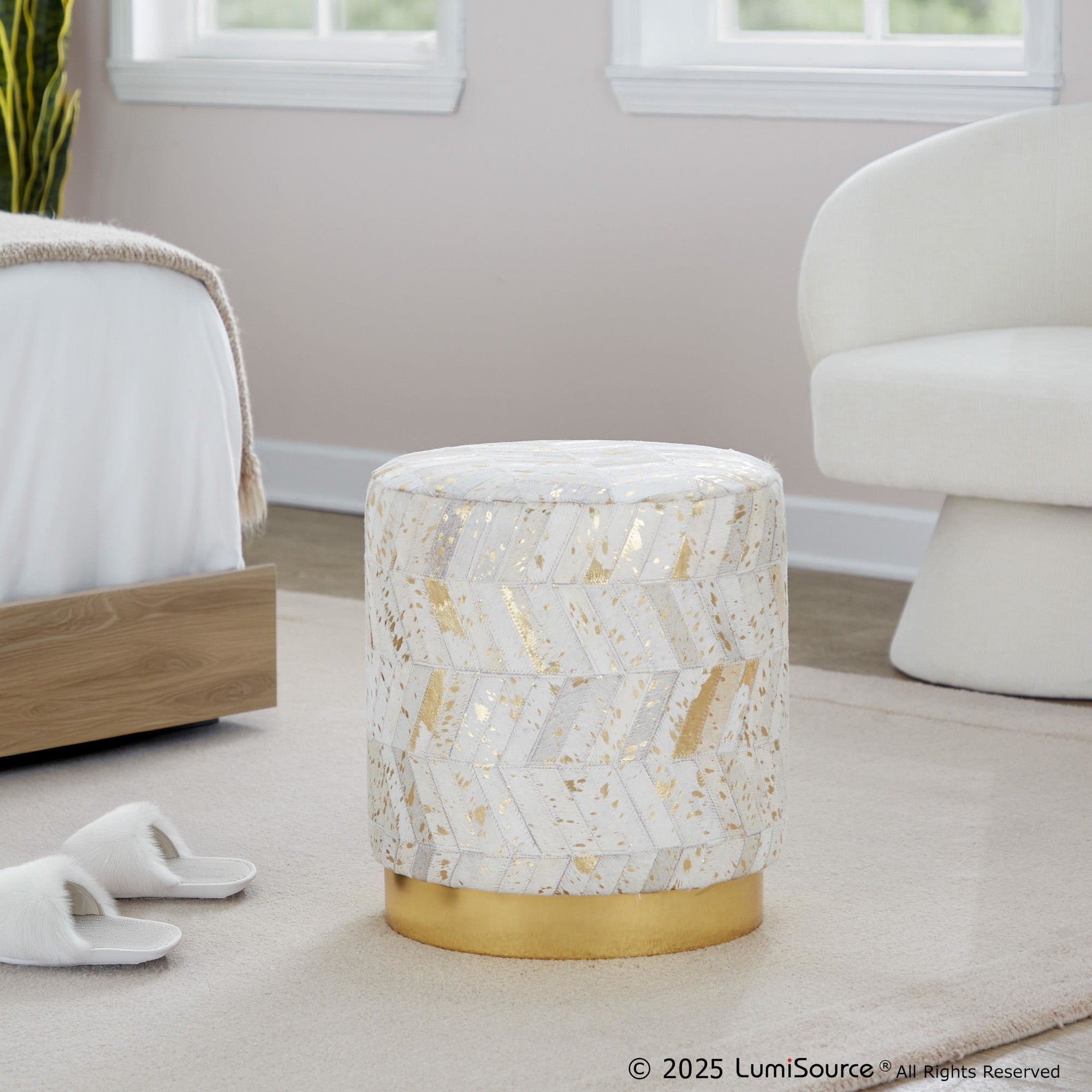 Oro 18" Ottoman - Gold Metal, Ivory Leather, Gold Splatter